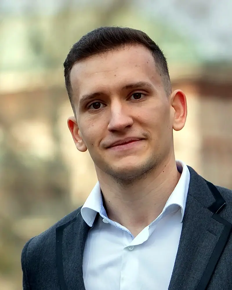 daniel_firca_orbnet_team_800x1000_v2